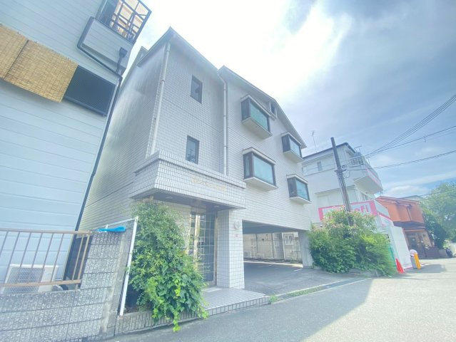 ヴァンベール玉川の外観