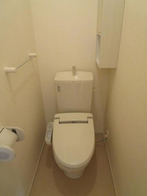 【トイレ】 | アヴェニール | 落ち着いた色調のトイレです