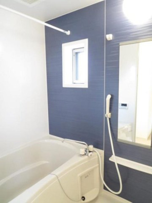 【浴室】 | アヴェニール | きれいなお風呂です