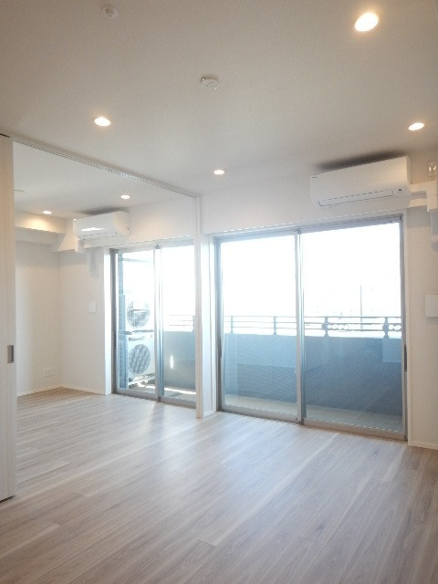 台東区浅草５丁目の賃貸マンションの居間・リビング