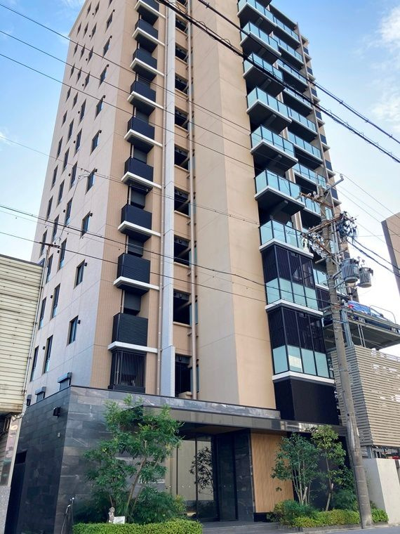 プラセシオン堀田駅前