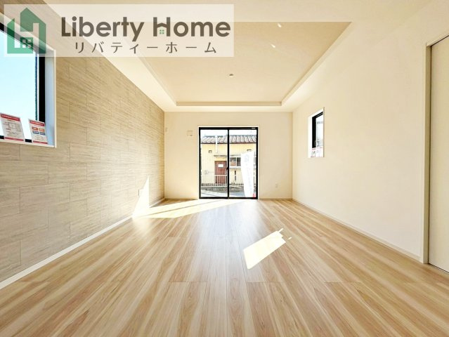 土浦市木田余西台3期　新築戸建の居間・リビング