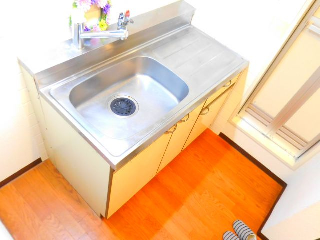 高槻市上本町の賃貸マンションのキッチン