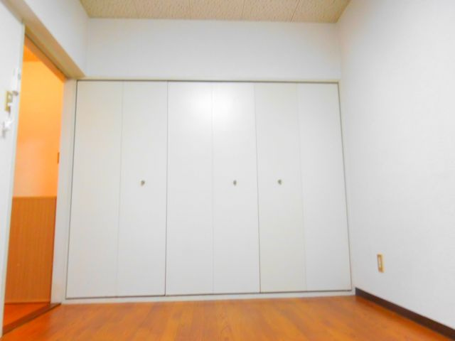 高槻市上本町の賃貸マンションの内装