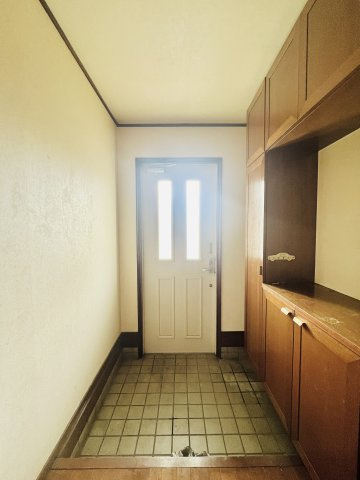 前橋市樋越町の玄関|着脱もスムーズにできる玄関♪