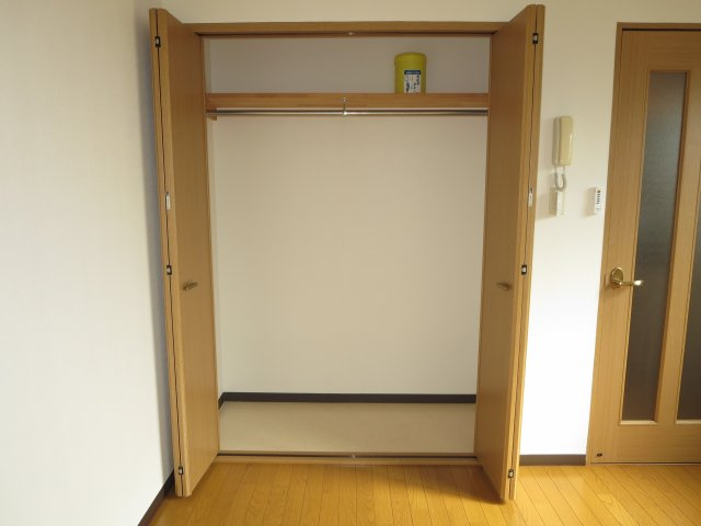リリックコート翔の収納
