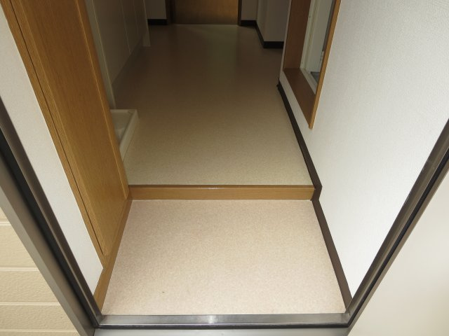 リリックコート翔の玄関