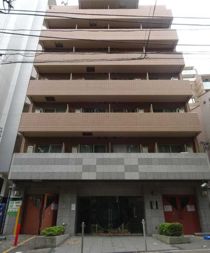 パレステュディオ南青山　分譲賃貸　南東角部屋　高層階の外観
