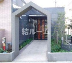 板橋区志村３丁目の賃貸マンションのエントランス