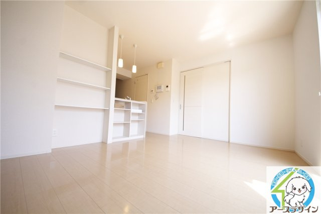 コート・ド・メールⅡ番館B棟の居間・リビング