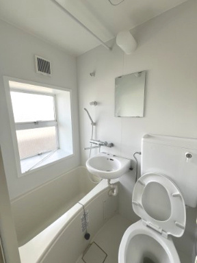 ユーコート国立の浴室|きれいなお風呂です