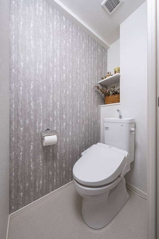 新品家具付きマンション舞鶴19(KaGood福岡)のトイレ|落ち着いたトイレです