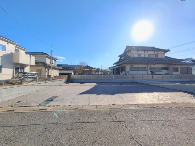 ふじみ野市仲２丁目の売地の前面道路含む現地写真