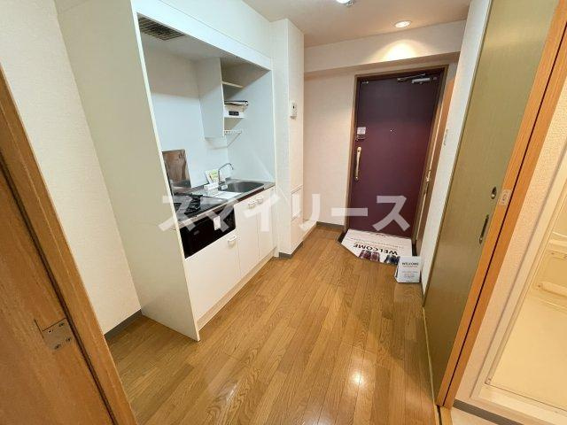 ラティニアの玄関