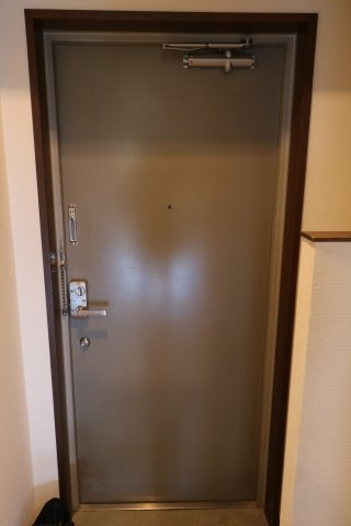 【玄関】