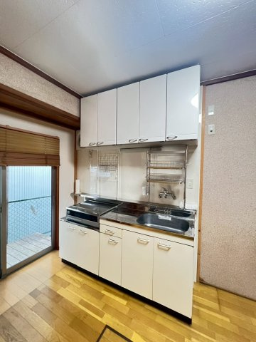 茨木市豊川４丁目貸家のキッチン