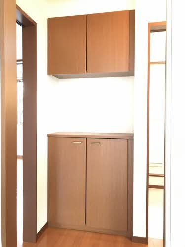 シャイニング テル Ｂ棟