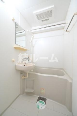北区滝野川５丁目の賃貸マンションの浴室
