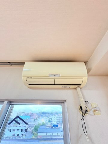ロワールマンションアール春日の冷暖房・空調設備