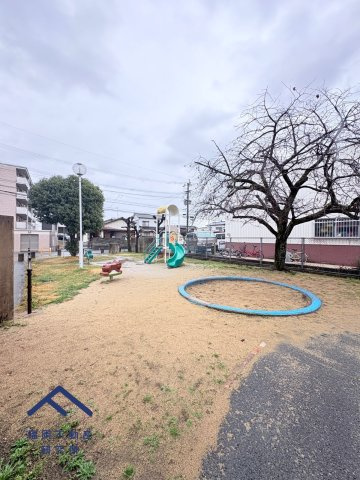 ロワールマンションアール春日の周辺