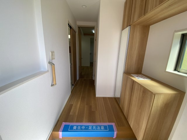 恩多町5丁目　中古戸建の玄関