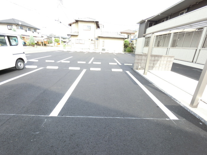 エクシブの駐車場