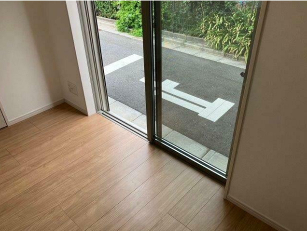 中野区江古田２丁目のアパートの居間・リビング