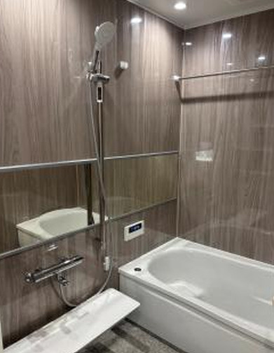 グランスイート二子玉川スタイルフォートの浴室|ゆったり過ごせるお風呂です