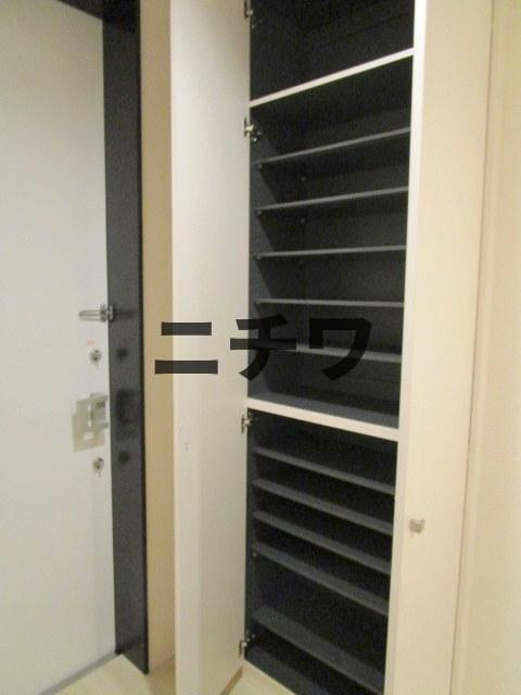 ゼームス坂メゾンの玄関|別部屋参考写真