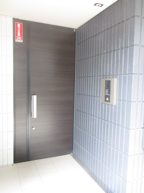 櫻メゾンのエントランス|★オートロック付きマンション★