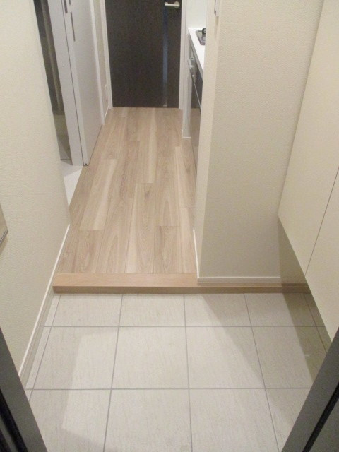 櫻メゾンの玄関|★同物件/他号室写真★