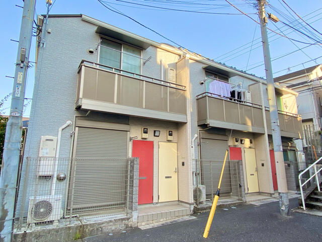 北区滝野川５丁目のアパートの画像