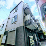 スリ－ジェ平井の画像