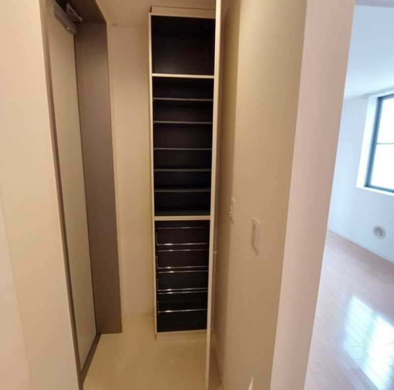 パルクレール上町　角部屋　オートロック　駅近の玄関