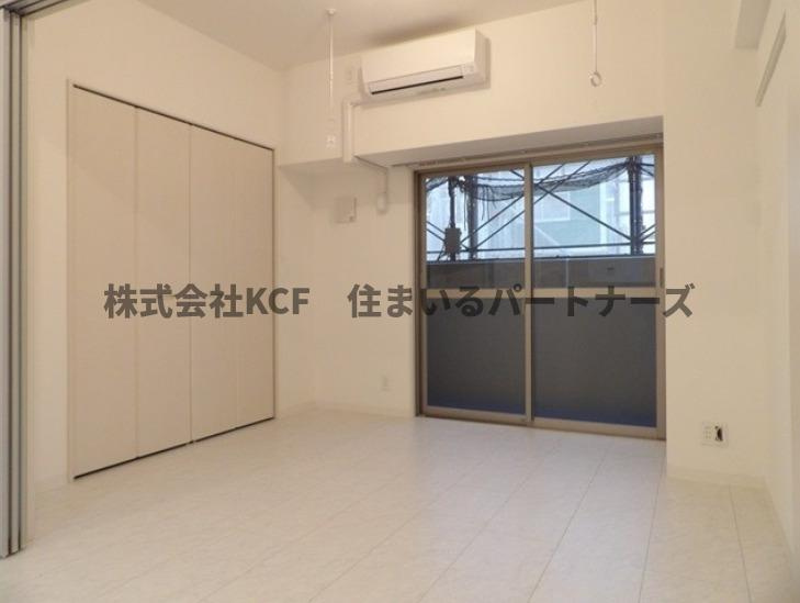 リッツ・アヴェニューの寝室|使い勝手のいい寝室です