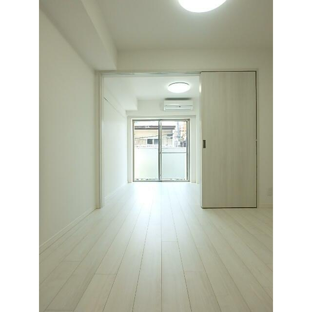 板橋区板橋４丁目の賃貸マンションの居間・リビング