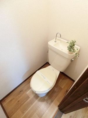 【トイレ】 | シェルブルー千代ヶ丘 | ※参考写真※人気のバストイレ別です♪トイレが独立していると使いやすいですよね☆