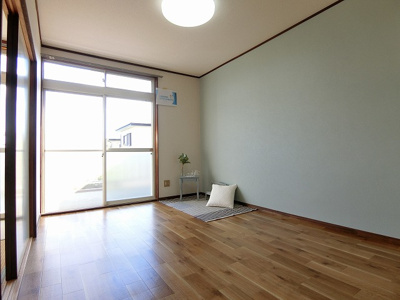【洋室】 | シェルブルー千代ヶ丘 | ※参考写真※南東向き洋室6帖☆バルコニーに繋がる角部屋二面採光のお部屋です！エアコン付きで1年中快適に過ごせますね☆
