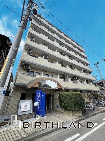 想定年間賃料22.5万　想定利回り11.28％　SRC・RC造