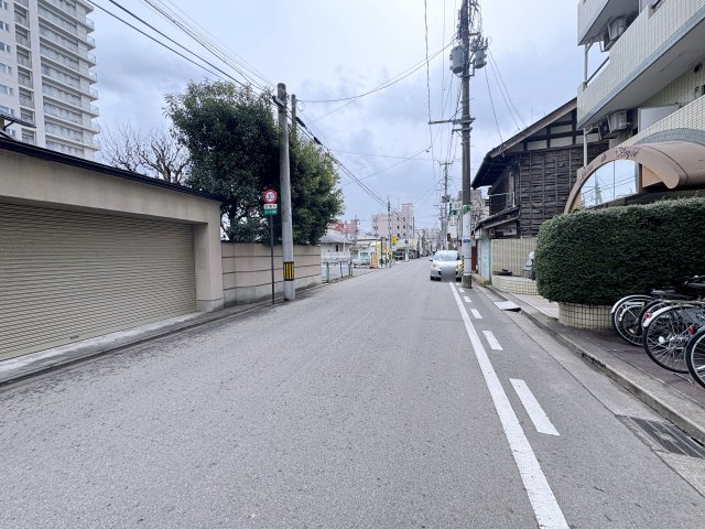 想定年間賃料22.5万　想定利回り11.28％　SRC・RC造の周辺