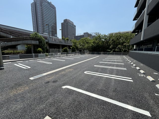 【駐車場】