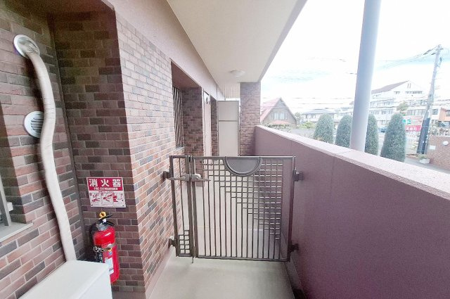 エスリード藤井寺のその他|専用ポーチ