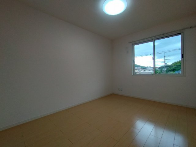 【洋室】 | ルリール学園南館