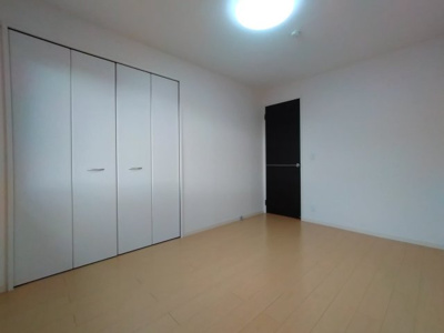 【洋室】 | ルリール学園南館