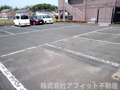 【駐車場】 | セピアローズ