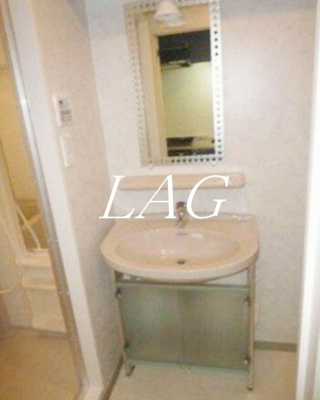 【洗面所】 | ガラ・ステーション東日本橋 | 洗面台です。