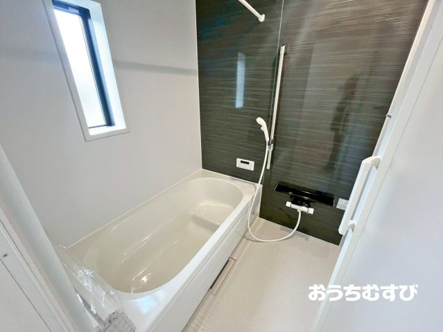 春日井市上条町9丁目(全4棟)の浴室