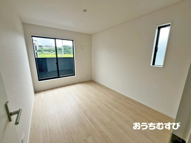 春日井市上条町9丁目(全4棟)の洋室