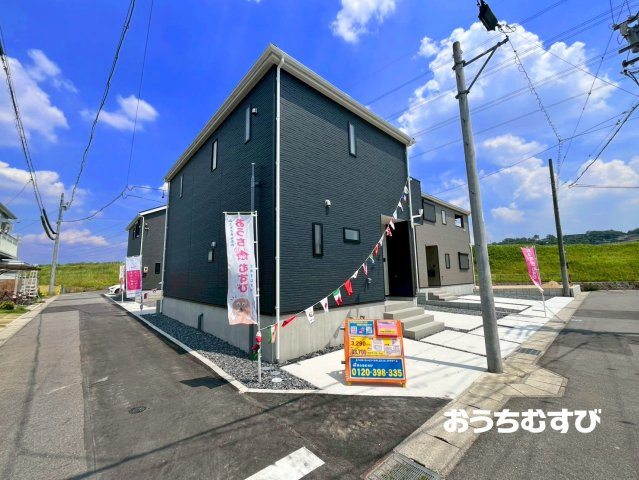春日井市上条町9丁目(全4棟)の前面道路含む現地写真