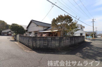 横田　建築条件無し88坪高台角地の画像